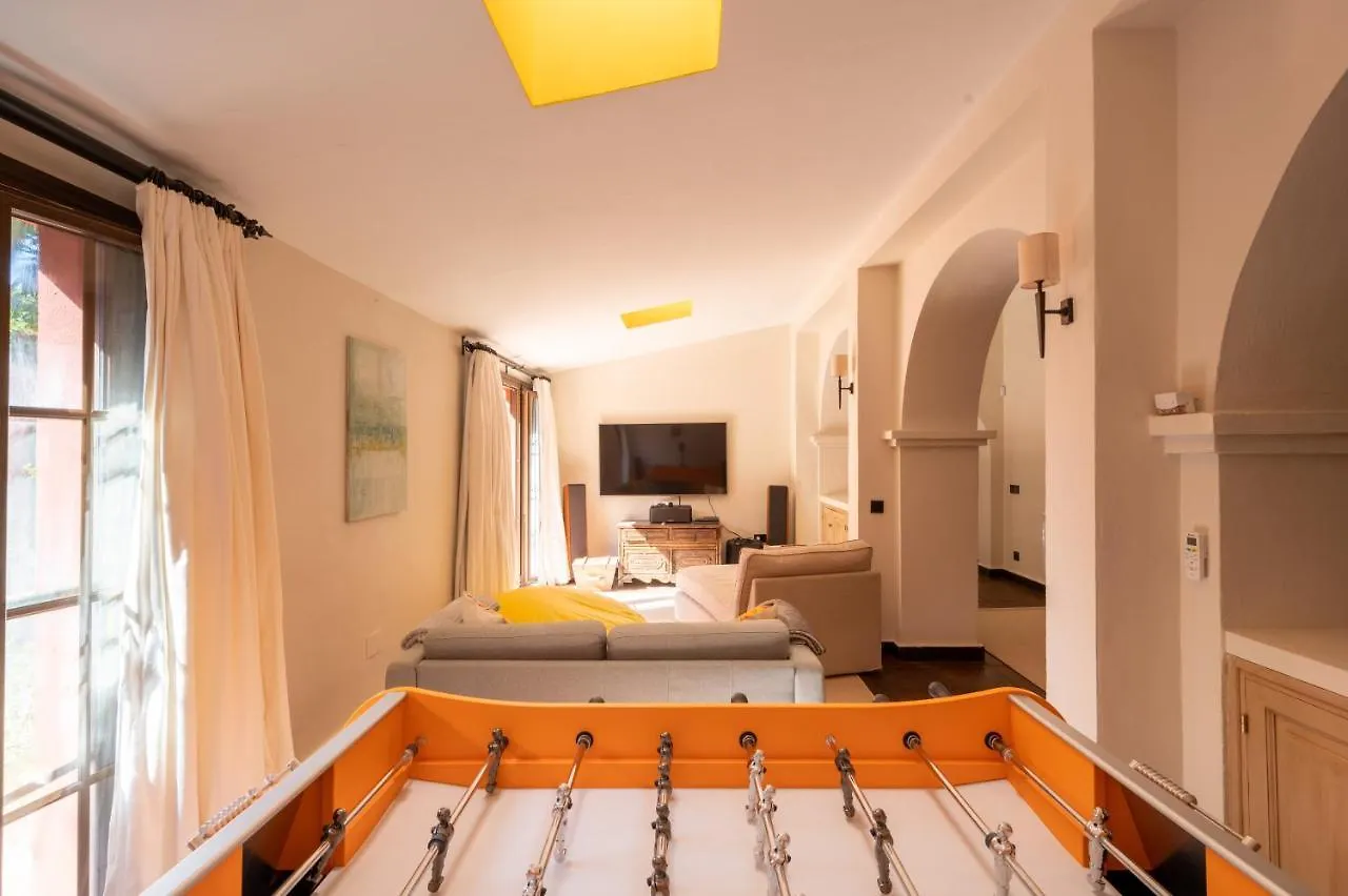 Villa Melenchin Malaga 0*,